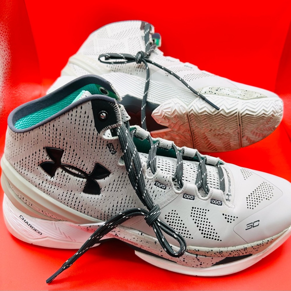 Under Armour Curry 2 “The Storm” Men’s Sz 11 US